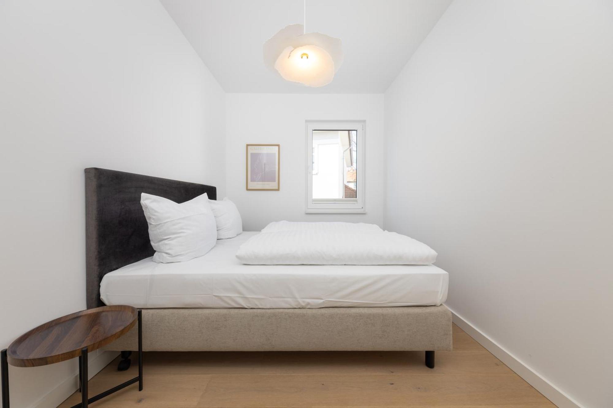 Ferienwohnung Strom Acht - Modern Frisch Inkl Stellplatz, Balkon - 200M Zum Alten Strom Rostock Ngoại thất bức ảnh